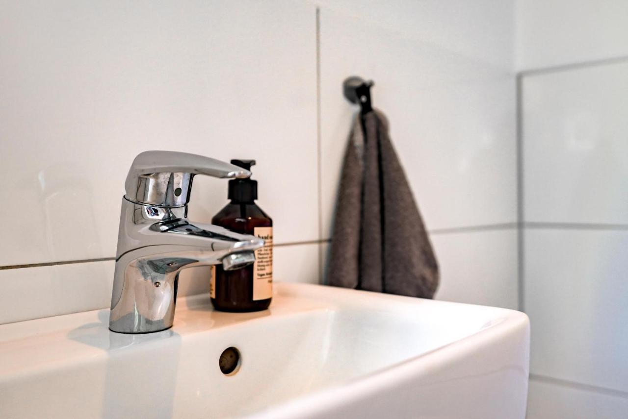 Apartmán Schoenes Zimmer Nr 3 In Leer Ortsteil Nuettermoor Nuttermoor Exteriér fotografie